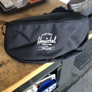 Herschel fanny pack